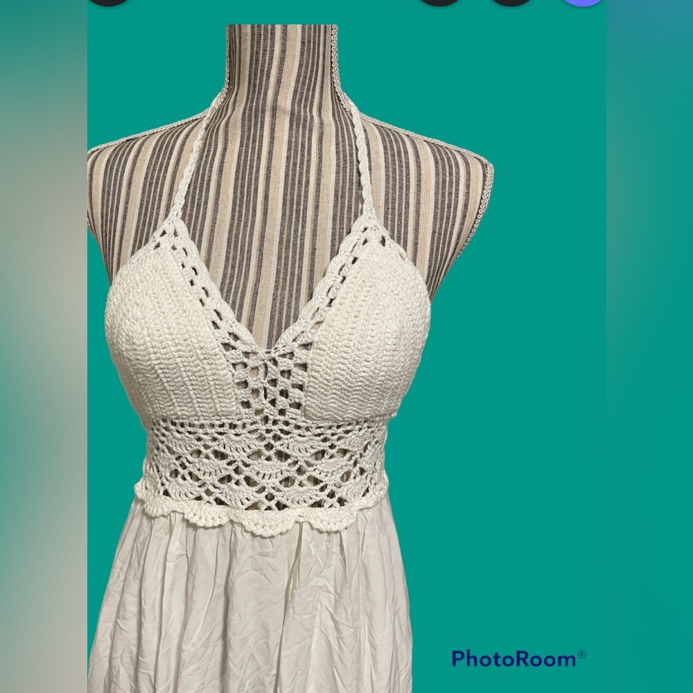 LILBETTER WHITE MAXI CROCHET DRESS SIZE Small women’s coquette vacation core - Picture 5 of 7